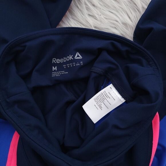 Reebok Performance Sport Striped 7/8 Navy Athletic Speedwick Leggings Size M - Picture 9 of 10